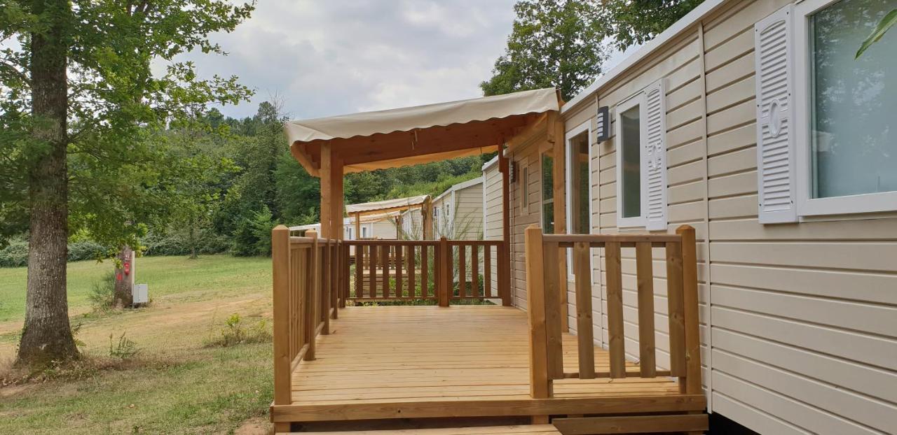 Mobil Home Xxl2 4 Chambres - Camping De Maillac Sainte-Nathalene Экстерьер фото