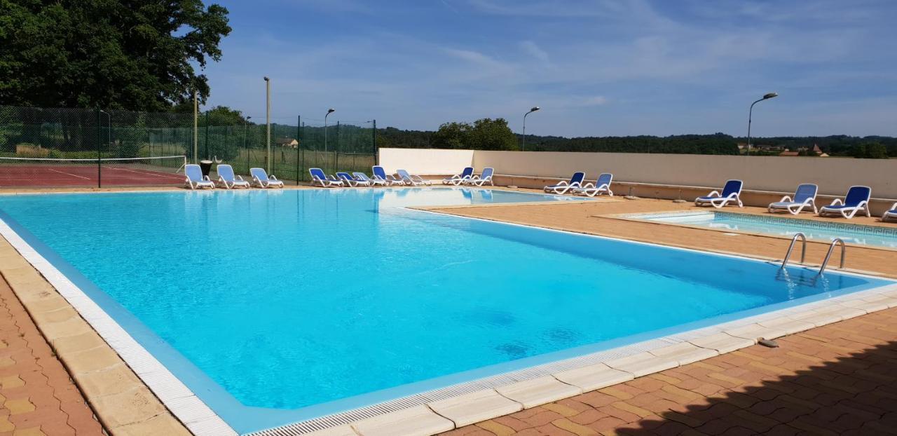 Mobil Home Xxl2 4 Chambres - Camping De Maillac Sainte-Nathalene Экстерьер фото